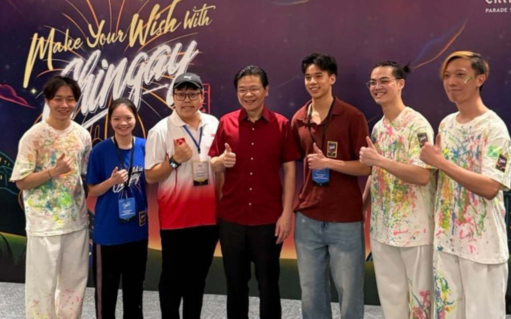 Koh Le Bon with Prime Minister Lawrence Wong and Martial House Chingay Parade 2026 Contingent Leaders