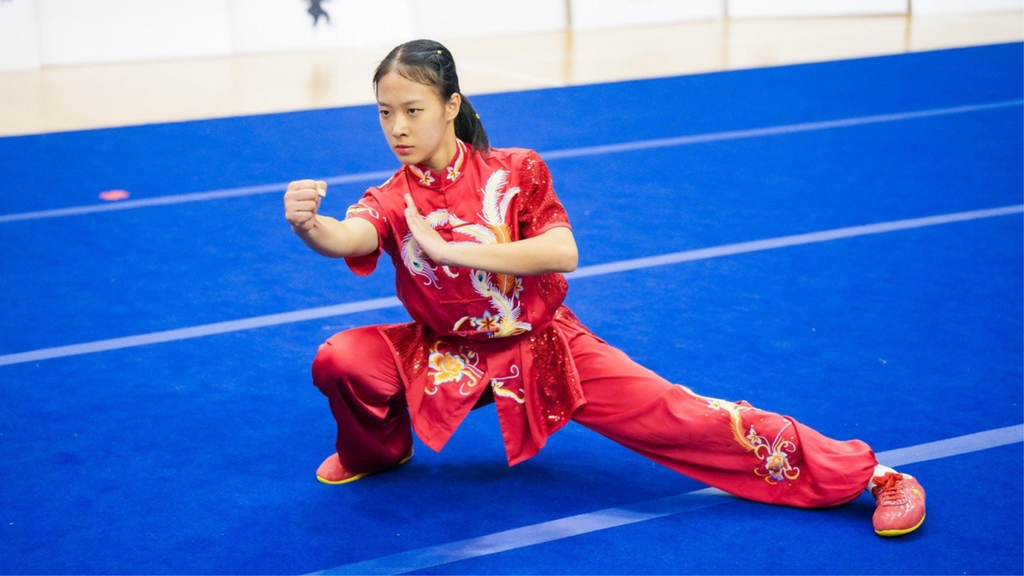 Chen Xin Yue performing Wushu at a competition
